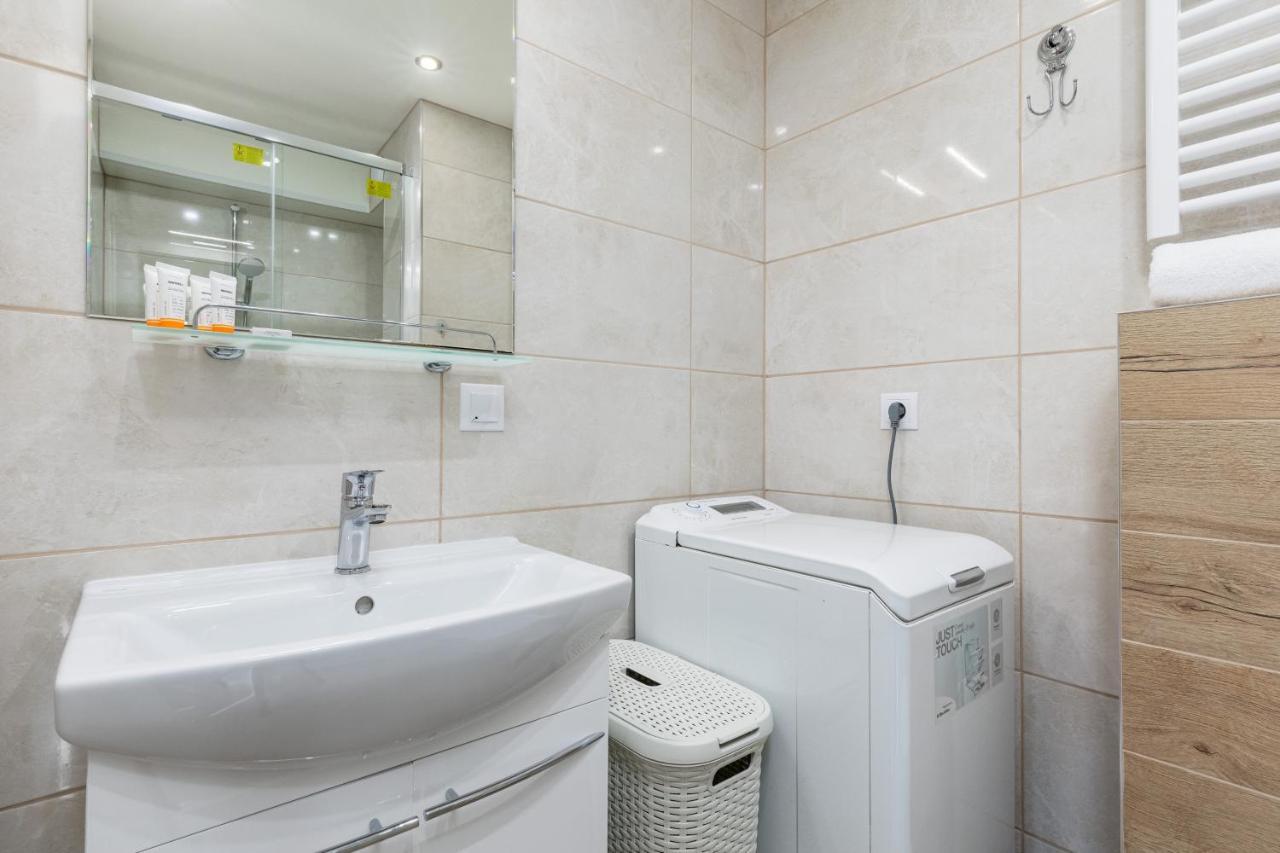 Marynarzy Okrętów Pogranicza Apartments by Renters Kołobrzeg Exterior foto